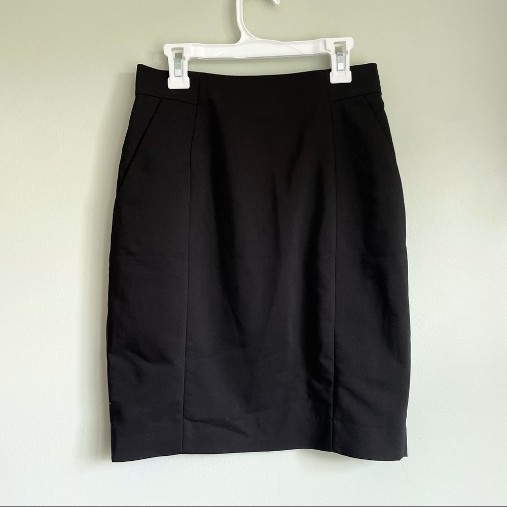 black pencil skirt